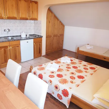 And With Parking Space Orebic, Peljesac - 10192 Gasthof 3*