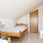 And With Parking Space Orebic, Peljesac - 10192