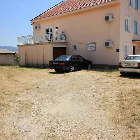 Pensión And With Parking Space Orebic, Peljesac - 10192